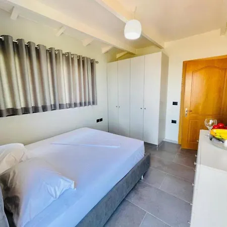 Penthouse Martin Vlorë
