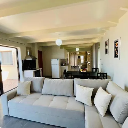 Penthouse Martin * Vlore